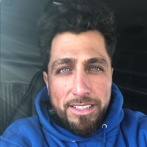 Meet your Posher, Alex